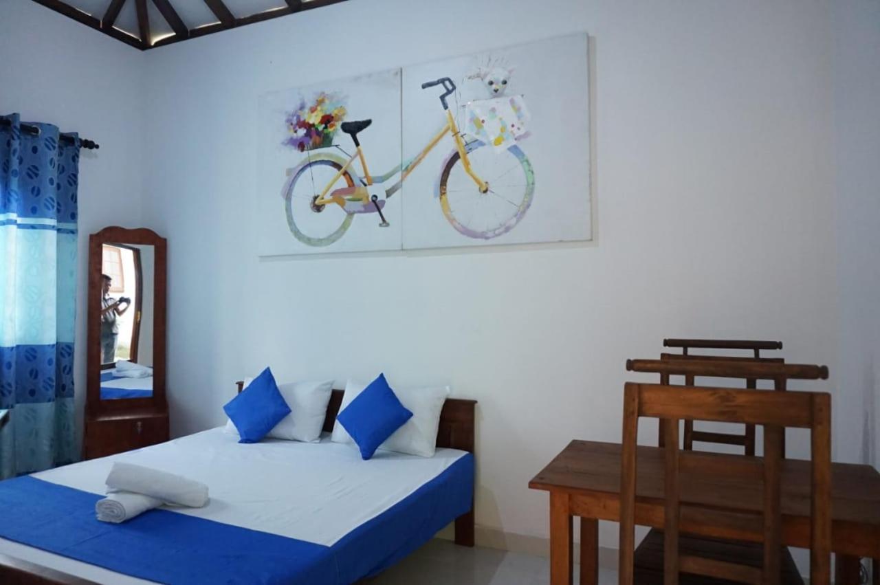 Agoura Hills Otel Kurunegala Dış mekan fotoğraf